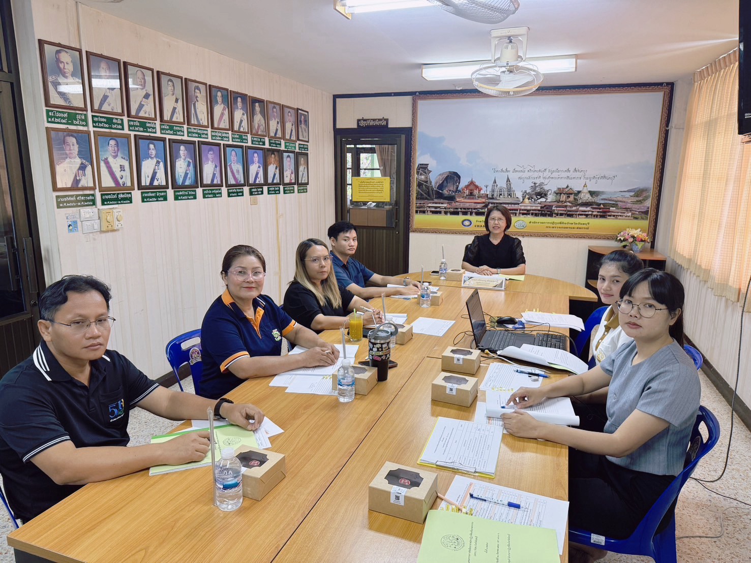 title - ประชุมคณะกรรมการคัดเลือกอาสาสมัครปฏิรูปที่ดินเพื่อเกษตรกรรม (อสปก.) ดีเด่น จังหวัดจันทบุรี ครั้งที่ 1/2569